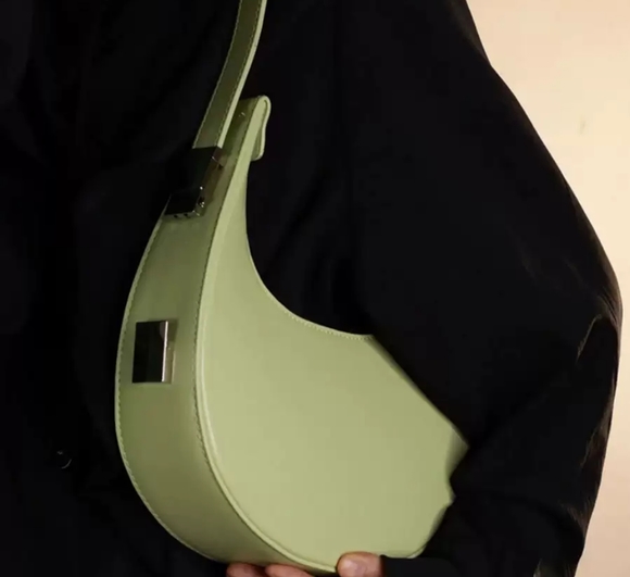 Niche design bag women 2023 new simple personality shoulder bag crescent bag net - Picture 3 of 3